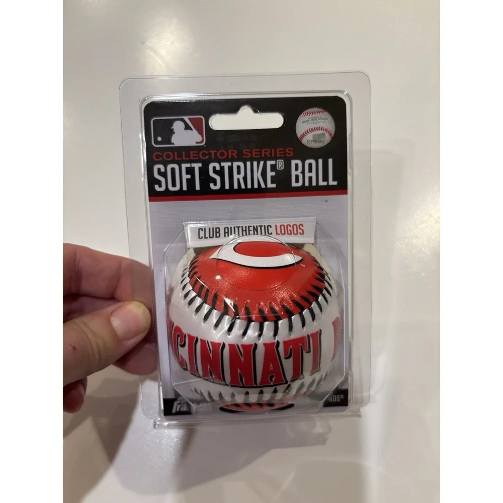Cincinnati Reds Soft Strike Baseball Kids Baseball Gift MLB Fan Summer